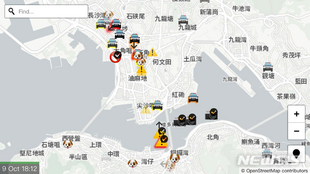애플 플레이스토어에서 구할 수 있는 홍콩지도 앱에서 경찰 위치와 최루탄 발사지가 표시되어 있다  AP