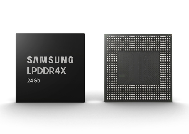 [서울=뉴시스] 삼성전자 '24Gb LPDDR4X D램'. (사진=삼성전자 제공) 2019.10.24. photo@newsis.com