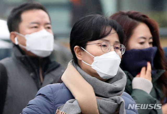 '마스크 꼭 쓰세요' 충북 전역 초미세먼지 주의보