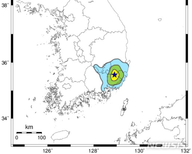[서울=뉴시스]기상청에 따르면 30일 0시32분께 경남 밀양시에서 규모 3.5 지진이 일어났다.