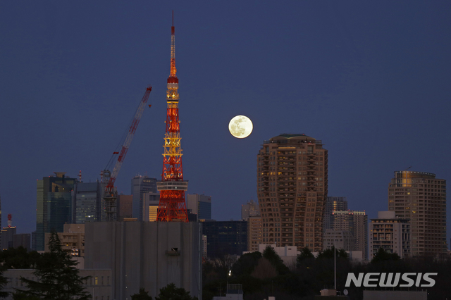[도쿄=AP/뉴시스] 지난 9일(현지시간) 오후 일본 도쿄타워의 모습. 2020.02.15.