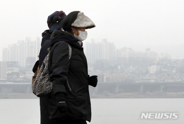 중국발 황사 충남 지역 덮쳐…미세먼지 종일 '매우 나쁨'