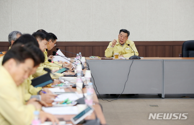 태안군 '정부예산 확보 전략보고회'에 참석한 가세로 군수