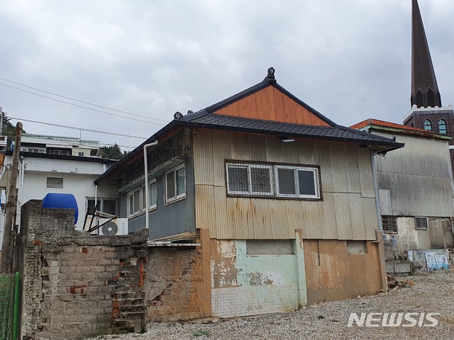 [창원=뉴시스] 통영 근대역사문화공간에 포함된 중앙동 근대주택.(사진=경남도 제공) 202003.09. photo@newsis.com