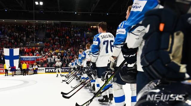 [서울=뉴시스]2019 IIHF 아이스하키 월드챔피언십 결승 (사진 = 대한아이스하키협회 제공)