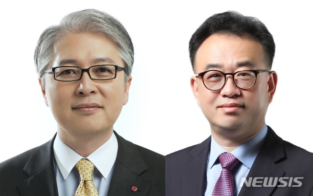 [서울=뉴시스] 권봉석(왼쪽) LG전자 CEO 사, 배두용 LG전자 CFO 부사장. 2020.03.26.(사진=LG전자 제공)