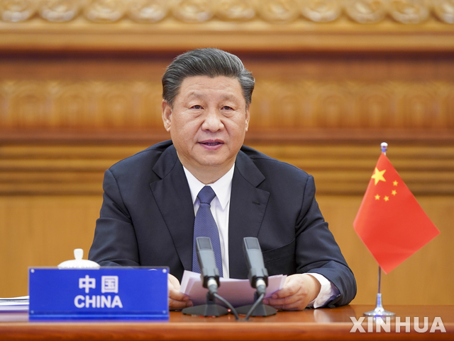 [베이징=신화/뉴시스]시진핑 중국 국가주석이 26일 베이징에서 신종 코로나바이러스 감염증(코로나19) 사태를 논의하기 위한 주요 20개국(G20) 특별 화상 정상회의에 참석하고 있다. 2020.3.27.