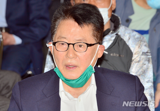 [목포=뉴시스]변재훈 기자 = 박지원 민생당 의원. 2020.04.15.wisdom21@newsis.com