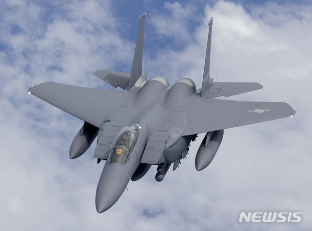 [서울=뉴시스] F-15K. 2020.05.08. (사진=공군 누리집 제공)