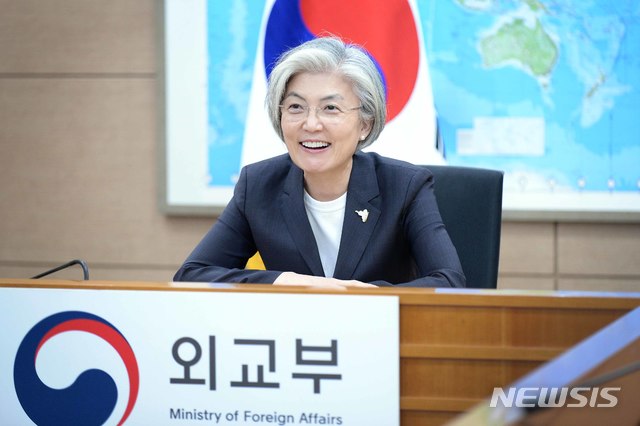 [서울=뉴시스]강경화 외교부 장관. (사진=외교부 제공) 2020.05.19. photo@newsis.com