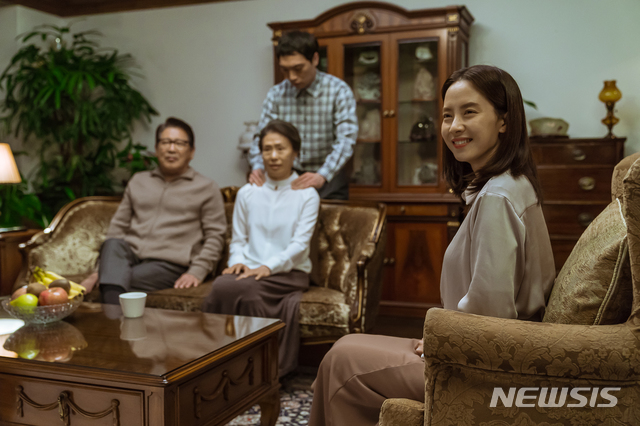 [서울=뉴시스] 영화 '침입자'. (사진=에이스메이커무비웍스 제공) 2020.05.28. photo@newsis.com 