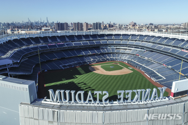 [뉴욕=AP/뉴시스] 메이저리그(MLB) 뉴욕 양키스의 홈 구장인 양키스타디움. 2020.03.26