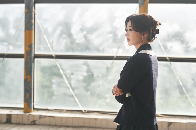 [서울=뉴시스] tvN 수목극 '악의 꽃'에 출연한 배우 장희진 (사진 = tvN) 2020.09.24. photo@newsis.com