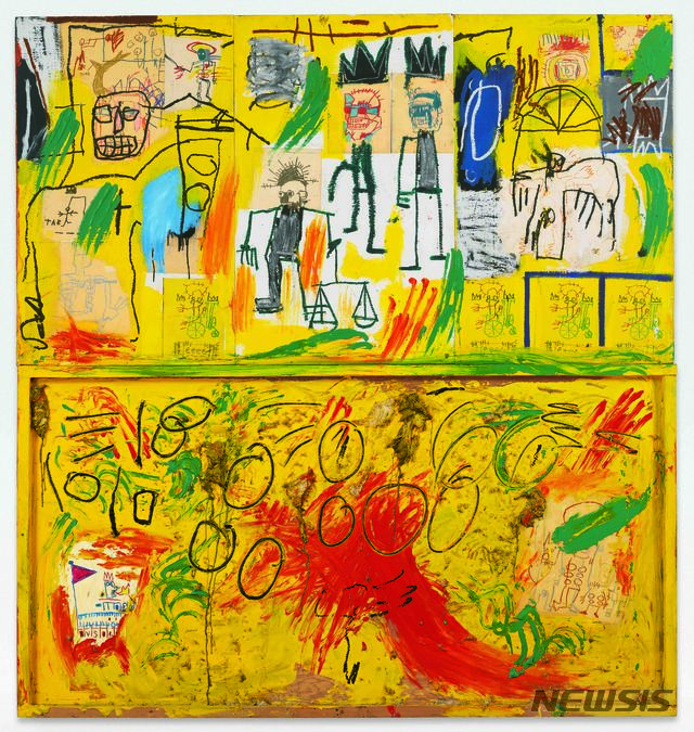 [서울=뉴시스] Untitled (Yellow Tar and Feathers), 1982, Acrylic, oil stick, crayon, paper collage, andfeathers on joined wood panels, 245.1×229.2cm. 사진=롯데뮤지엄 제공. 2020.10.07. photo@newsis.com
