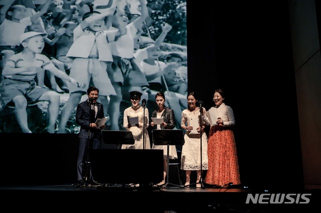 [대구=뉴시스]이은혜 기자 = 대구 행복북구문화재단 어울아트센터는 공연장 함지홀에서 고전영화 상영회를 연다고 4일 밝혔다. 2020.11.04. (사진=행복북구문화재단 제공) photo@newsis.com