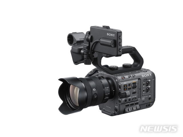 [서울=뉴시스] 풀프레임 센서 갖춘 시네마 라인 카메라 'FX6' (제공=소니코리아)
