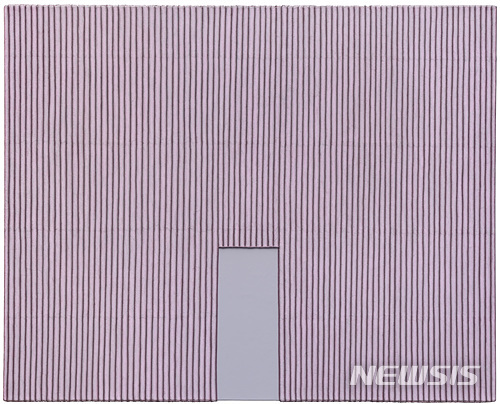 [서울=뉴시스] 박서보,Ecriture (描法) No. 041111, 2004, Mixed media with Korean hanji paper on canvas,130 x 162 cm, Courtesy of the artist and Kukje Gallery 사진: 박서보 스튜디오, 이미지 제공: 국제갤러리