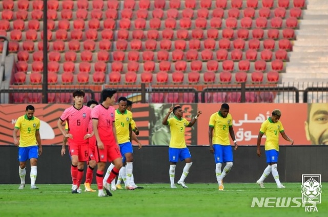 [서울=뉴시스] U-23 이집트 친선대회서 만난 브라질. (사진=대한축구협회 제공)
