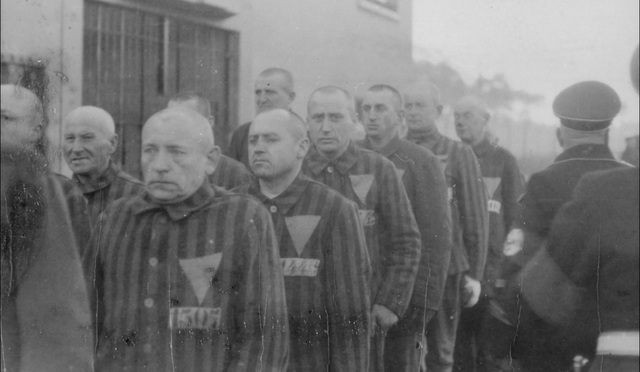 [서울=뉴시스] 독일 작센하우젠 강제수용소 수감자들의 모습. (사진출처: 위키피디아) 2021.02.10.