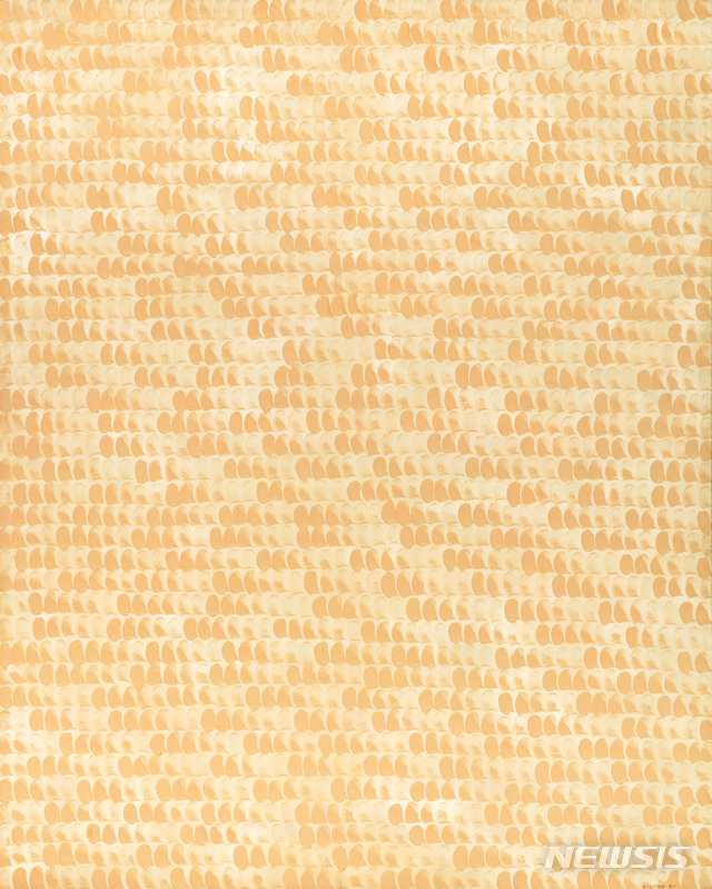[서울=뉴시스] 이우환,점으로부터,1980,캔버스에 안료,227.3×181.8cm (150호),추정가 15억~20억. 