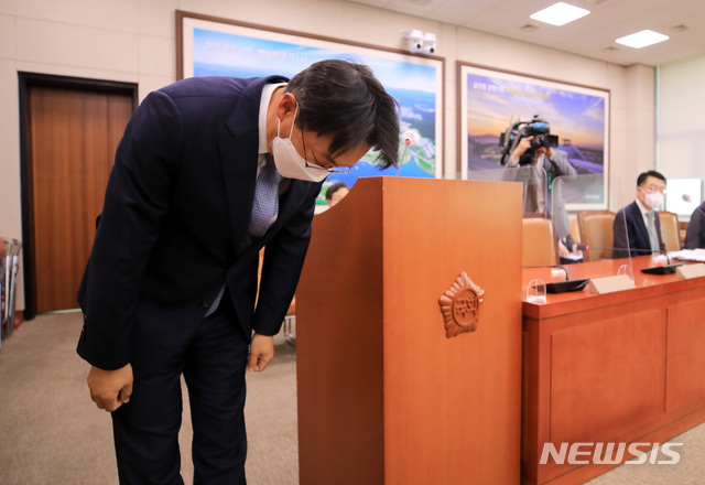 [서울=뉴시스]전진환 기자 = 김현준 신임 한국토지주택공사(LH) 사장. (공동취재사진) 2021.04.27. photo@newsis.com