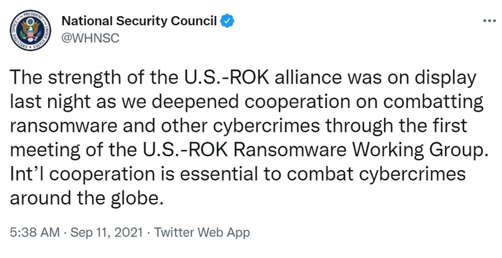 [서울=뉴시스]미국 백악관 국가안보회의(NSC)는 트위터를 통해 한미 랜섬웨어 워킹그룹이 첫 회의를 가졌다고 밝혔다. 사진은 NSC 트위터(@WHNSC) 갈무리. 2021.09.13.