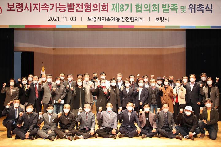 associate_pic