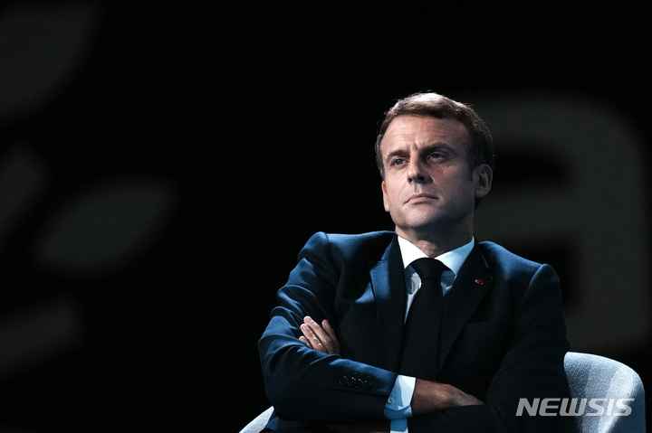 [파리(프랑스)=AP/뉴시스] 에마뉘엘 마크롱 프랑스 대통령.