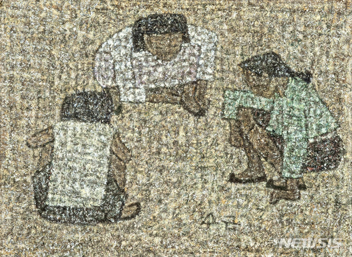 [서울=뉴시스]박수근, 공기놀이하는 아이들, 1965, 추정가 6억~8억5000만원. 사진=케이옥션 제공.