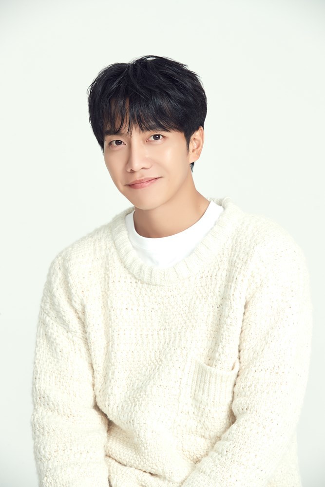 [서울=뉴시스] 이승기 2022.01.27 (사진= 후크엔터테인먼트 제공) photo@newsis.com *재판매 및 DB 금지  *재판매 및 DB 금지