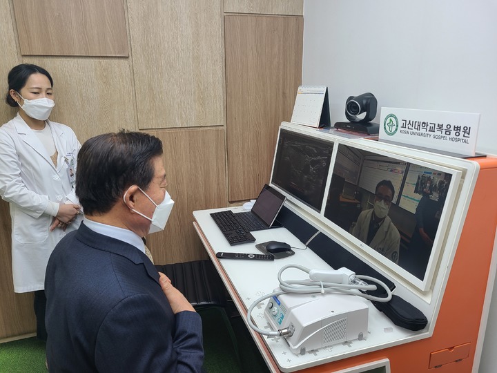 자료화면