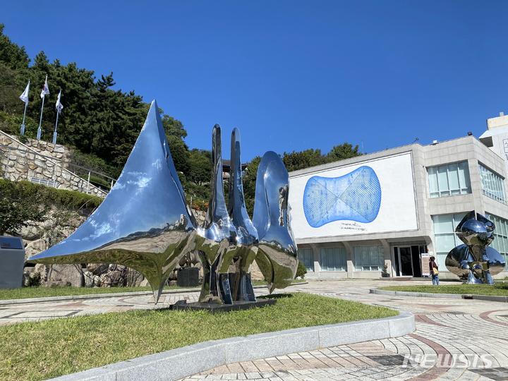 [창원=뉴시스] 경남 창원시립마산문신미술관.(사진=경남도 제공)