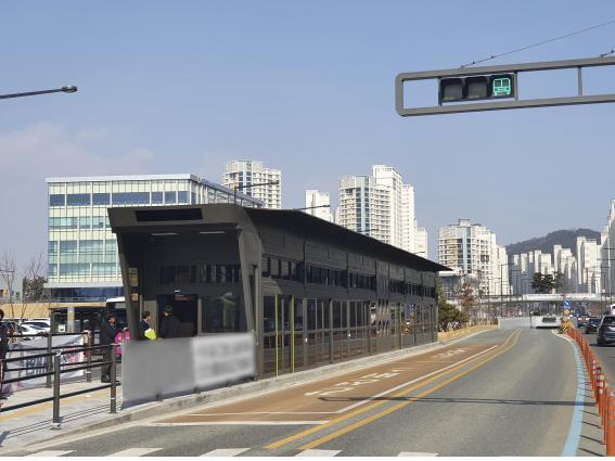 [서울=뉴시스] 홍찬선 기자 =S-BRT 폐쇄형정류장의 모습. (사진=한국철도기술연구원 제공) 2022.03.04. photo@newsis.com *재판매 및 DB 금지