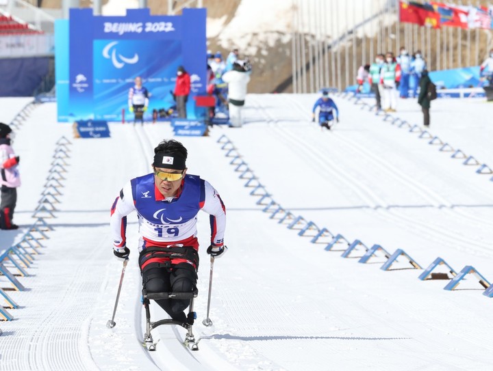 신의현이 6일 중국 장자커우 국립바이애슬론센터에서 열린 2022 베이징동계패럴림픽 크로스컨트리 스키 남자 좌식 18㎞에서 출발하고 있다. (사진 = 대한장애인체육회 제공) *재판매 및 DB 금지