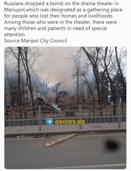[서울=뉴시스] 러시아 군이 16일(현지시간) 민간인 수백 명이 대피해 있던 우크라이나 마리우폴 극장을 폭격, 대규모 인명 피해가 우려되고 있다. 사진은 이 소식을 전하고 있는 가디언 기자의 트위터 게시물. 2022.03.17.