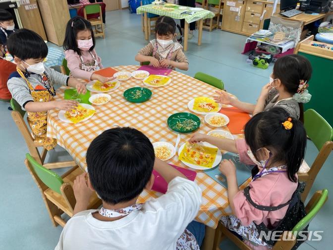 [서울=뉴시스] 서울의 한 어린이집 모습. 해당 사진은 기사 내용과 관련이 없습니다. (사진=뉴시스 DB). photo@newsis.com