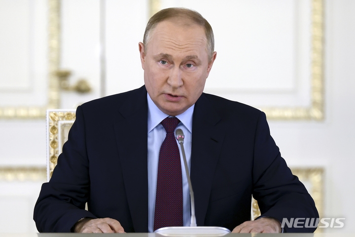 [상트페테르부르크=AP/뉴시스] 블라디미르 푸틴 러시아 대통령.