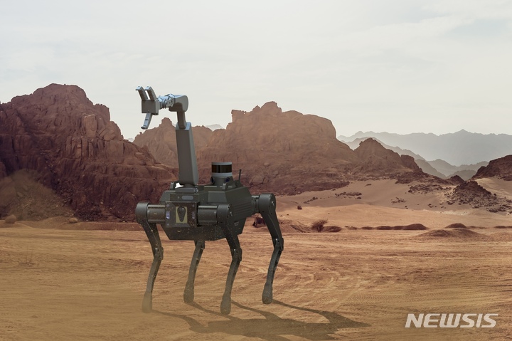 [창원=뉴시스] 현대로템의 개발할 대테러작전용 다족보행로봇 이미지.(사진=현대로템 제공) 2022.08.11. photo@newsis.com