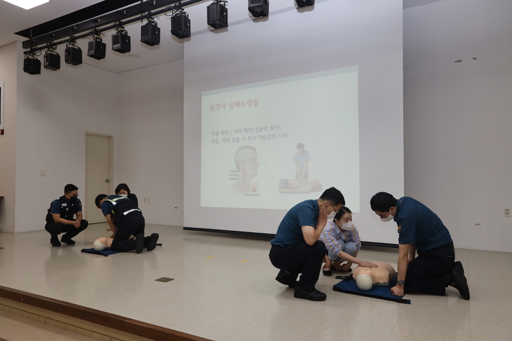 용인서부서, 아주대병원 간호사 초청 심폐소생술 교육 