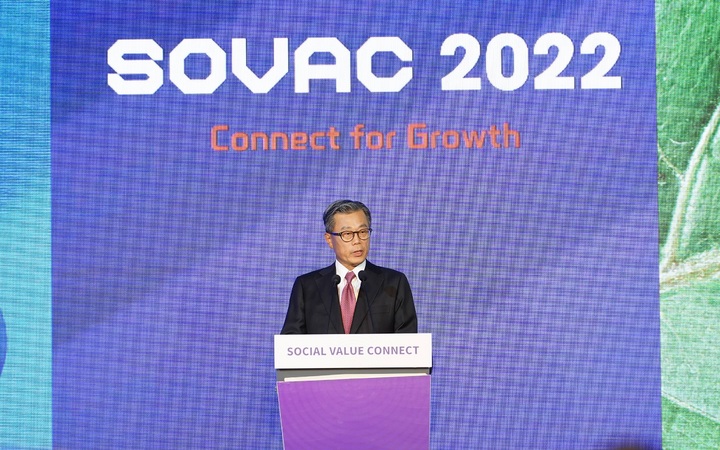 [서울=뉴시스]조대식 SK 수펙스추구협의회 의장이 20일 서울 광진구 그랜드워커힐 호텔에서 열린 'SOVAC 2022'에서 개회사를 하고 있다. (사진 = SK) photo@newsis.com  *재판매 및 DB 금지