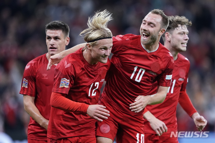 [코펜하겐=AP/뉴시스]덴마크 축구대표팀. 2022.09.25.