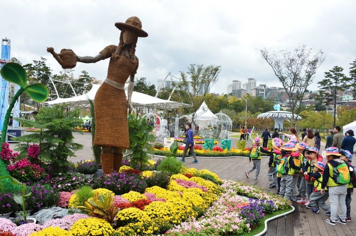 [부산=뉴시스] 부산시는 오는 20일~23일 부산시민공원 다솜광장 일원에서 '2022 부산조경정원박람회'를 개최한다고 2일 밝혔다.(사진=부산시 제공) *재판매 및 DB 금지
