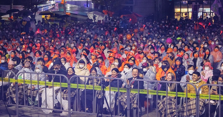 [사진=뉴시스DB] 지난해 중구 원도심 '우리들공원'에서 열린 '0시축제 뮤직페스티벌'' *재판매 및 DB 금지