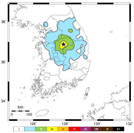 [서울=뉴시스] 백동현 기자 = 29일 오전 8시27분49초에 충북 괴산군 북동쪽 11km 지역(북위 36.88 동경 127.88)에서 규모 4.1의 지진이 발생했다. (사진=기상청 홈페이지 캡처) 2022.10.29. photo@newsis.com *재판매 및 DB 금지