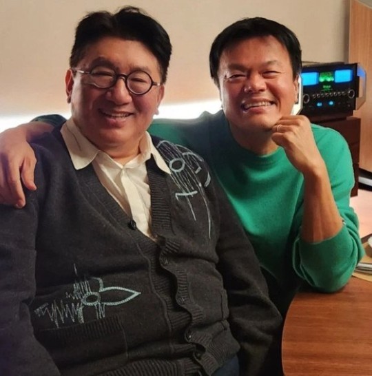 방시혁(왼쪽), 박진영 *재판매 및 DB 금지