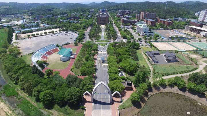 [진주=뉴시스] 경상국립대학교 가좌캠퍼스 *재판매 및 DB 금지