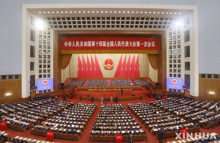 [베이징=신화/뉴시스] 시진핑 중국 국가주석이 10일 베이징 인민대회당에서 열린 전국인민대표대회(전인대) 14기 1차 회의 제3차 전체회의가 진행되고 있다. 2023.03.10.
