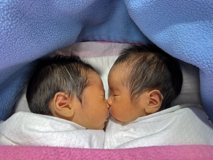 [청주=뉴시스] 충북 청주에 사는 A씨가 낳은 두 번째 아들 쌍둥이. (사진=청주시 제공) photo@newsis.com *재판매 및 DB 금지
