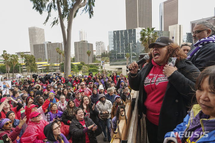 LA교사 노조, 14일 총파업 앞두고 지역교육당국과 잠정 타결 