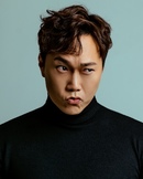 송진우, 결국 지인 폭로…"등산 가서 인사불성"